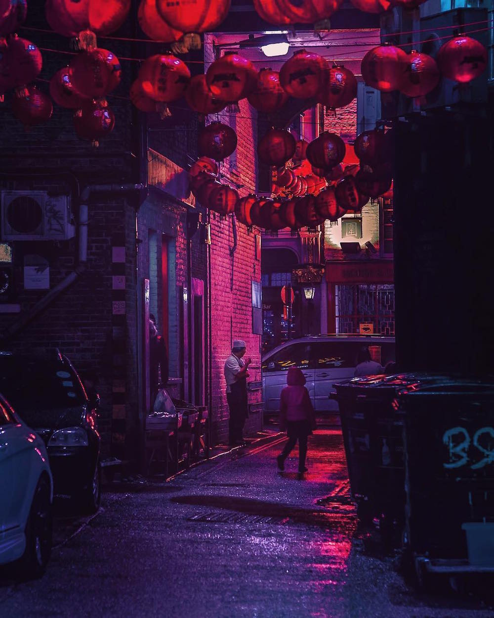 Amazing Neon Photos of Tokyo's Colorful Night Life